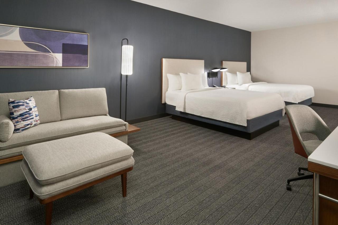 Courtyard By Marriott Toronto Mississauga/Meadowvale Hotell Exteriör bild