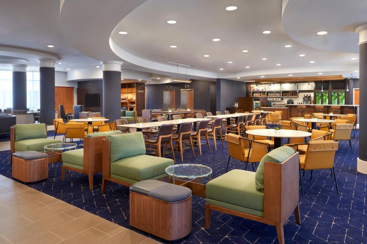 Courtyard By Marriott Toronto Mississauga/Meadowvale Hotell Exteriör bild